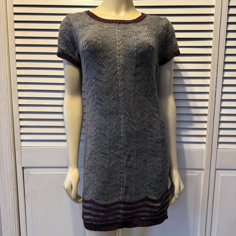 Women's Made for me to look amazing Dress XL Gray Purple Knit